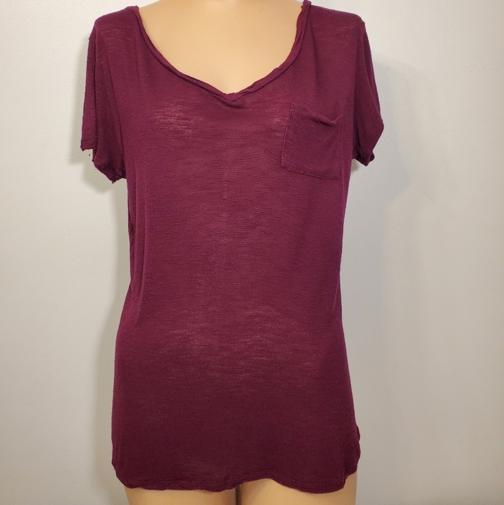 Cute V-neck Burgundy Tee